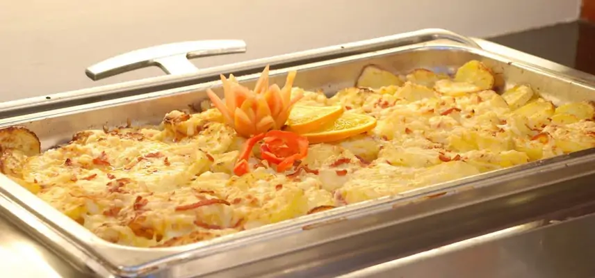 Al Rawda Royal Inn image